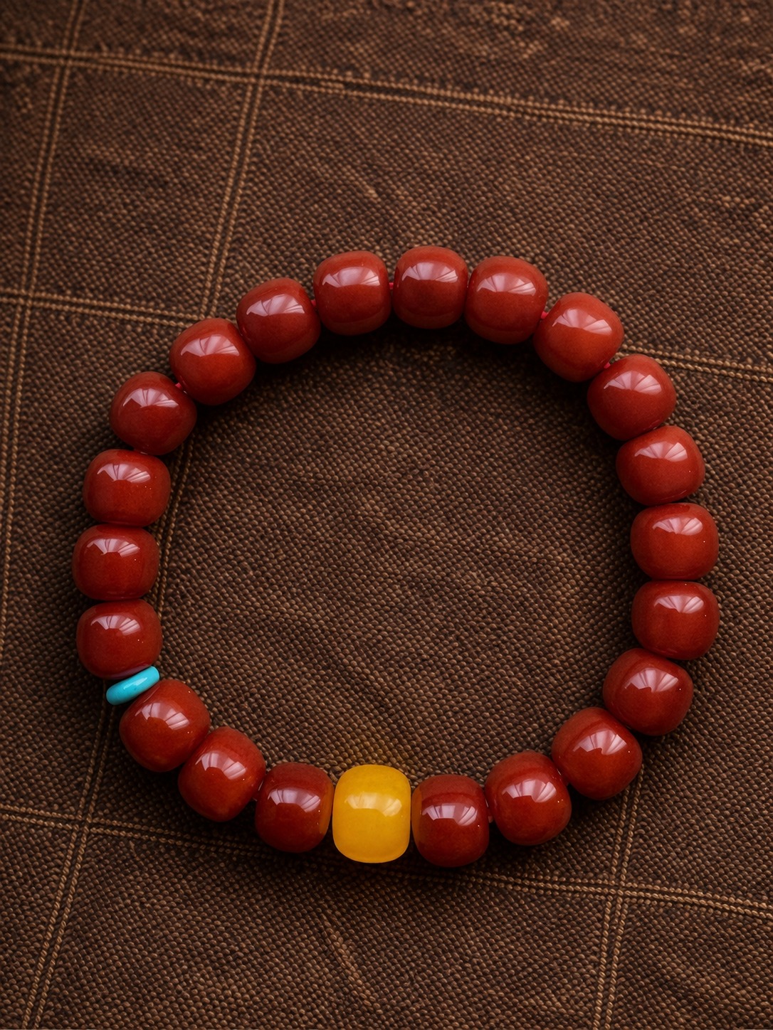 Natural Red Agate Beaded Bracelet – Vintage Barrel Beads, Turquoise Accent (Tibetan Style)