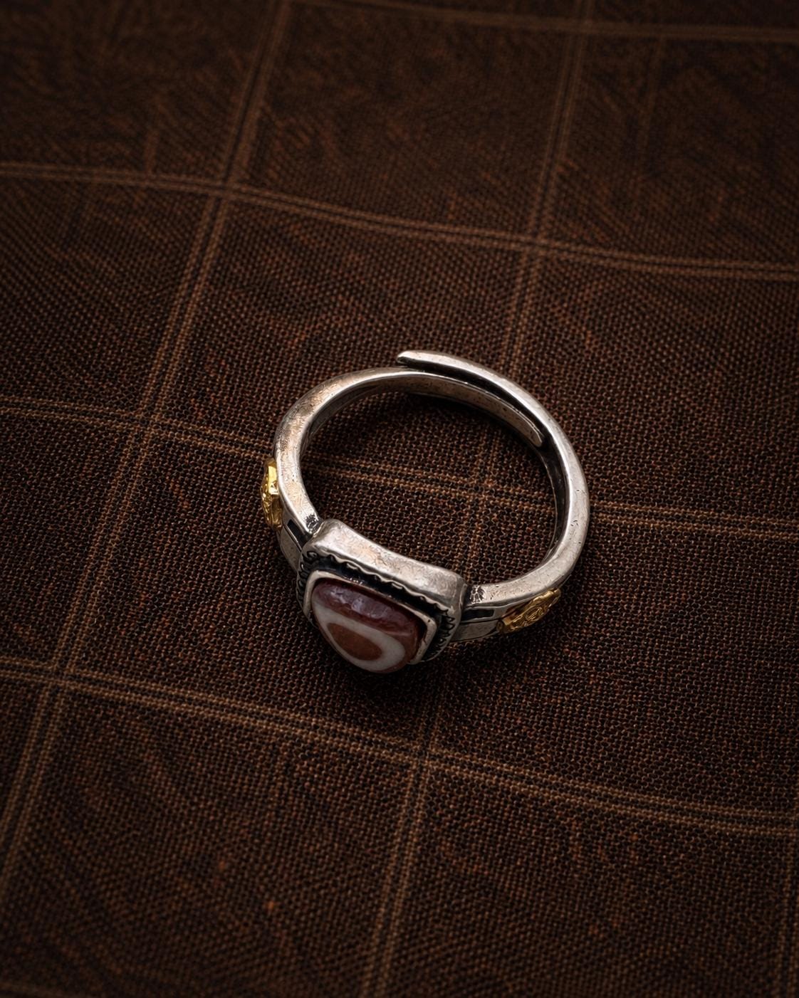 Tibetan Lhamo Dzi Ring, Vintage Adjustable Ring, Symbolic Agate Statement Jewelry