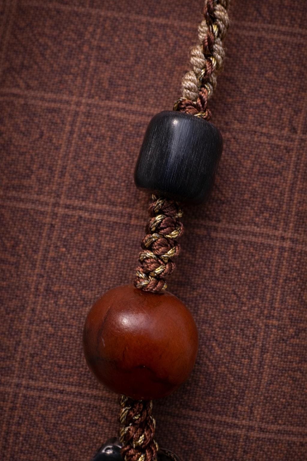 Tibetan 4-Eye Dzi Bead Pendant Necklace – Handwoven Cord Amulet | Agate Style Ethnic Jewelry