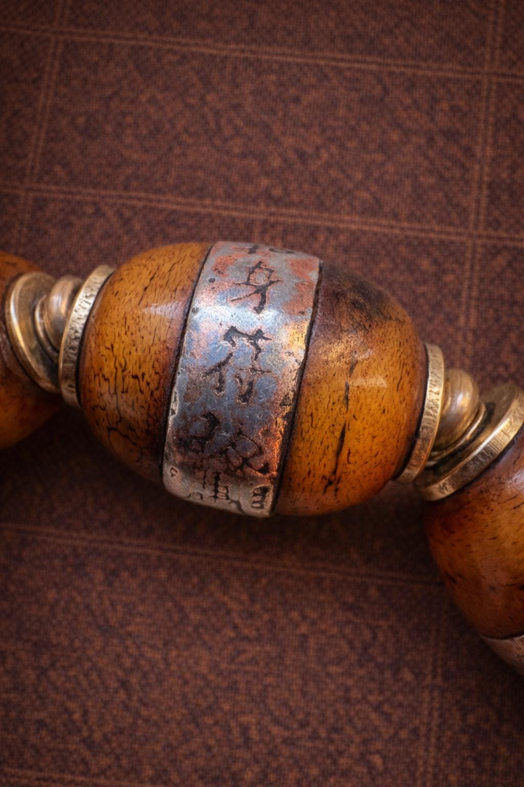 Tibetan Yak Bone Bracelet – Vintage Silver & Tassel