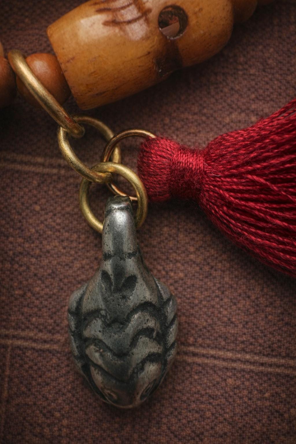Tibetan Yak Bone Carved Bracelet with Dzi Bead – Brass Accent | Vintage Style
