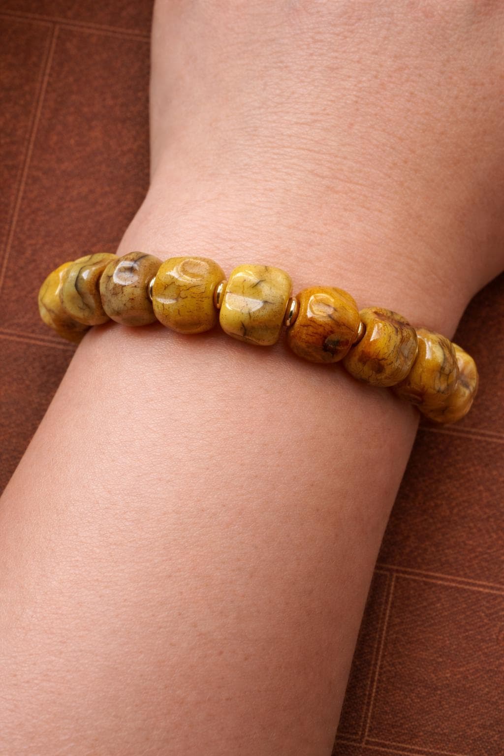Tibetan Yak Bone & Bodhi Seed Bracelet – Vintage Carved Prayer Beads Mala Style