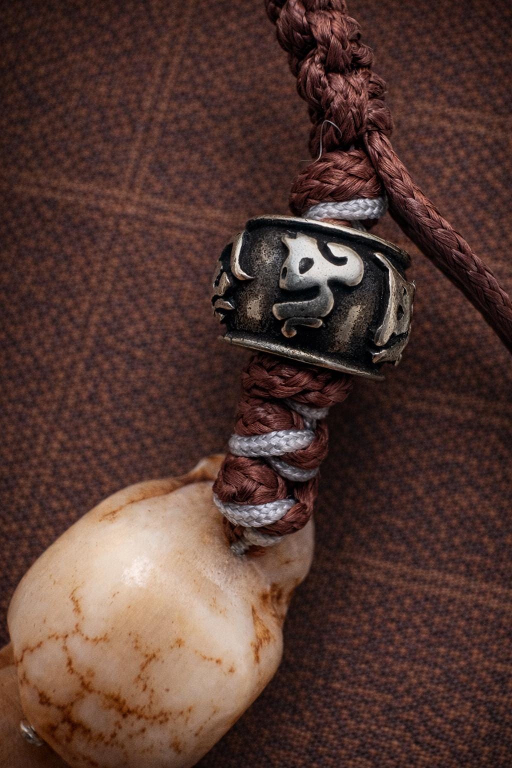 Yak Bone Skull Beaded Bracelet – Tibetan Vintage Amulet with Large Beads