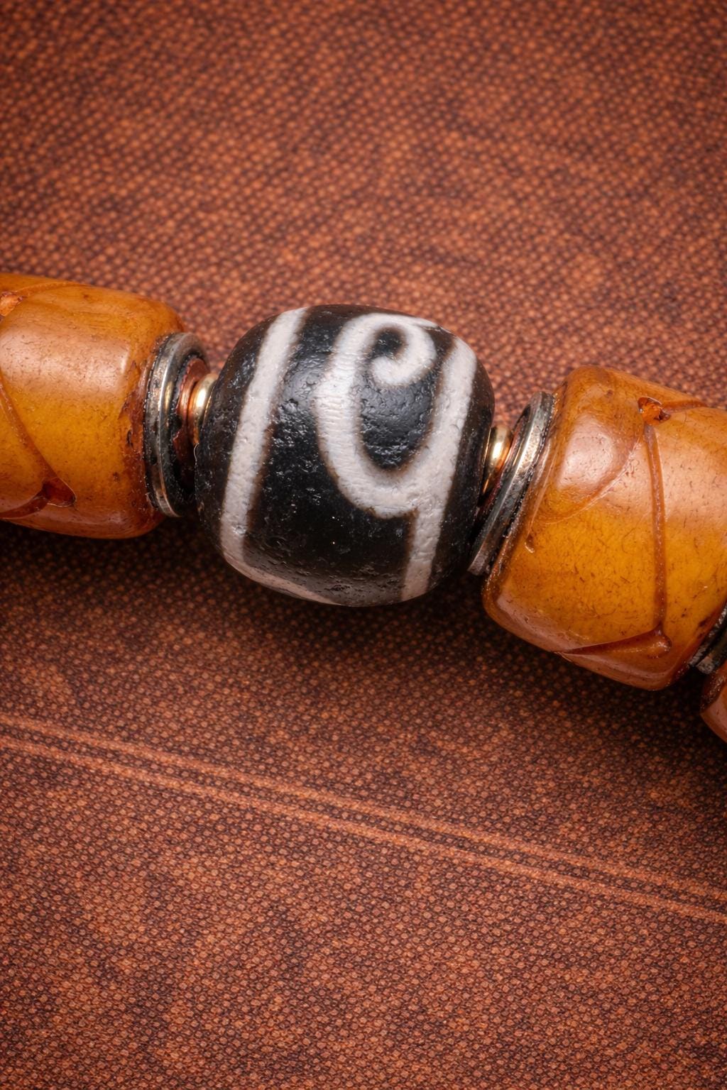 Vintage Tibetan Bone Bracelet – Silver-Inlaid Barrel Beads | Unisex Antique Style