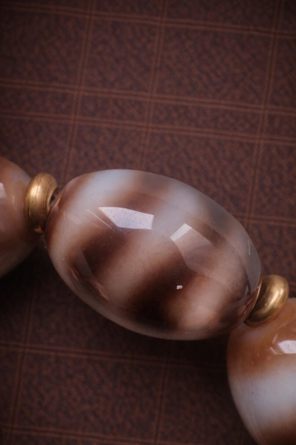 Tibetan Dzi Agate Bracelet – Three-Eye & Vase Beads | Artisan Bracelet