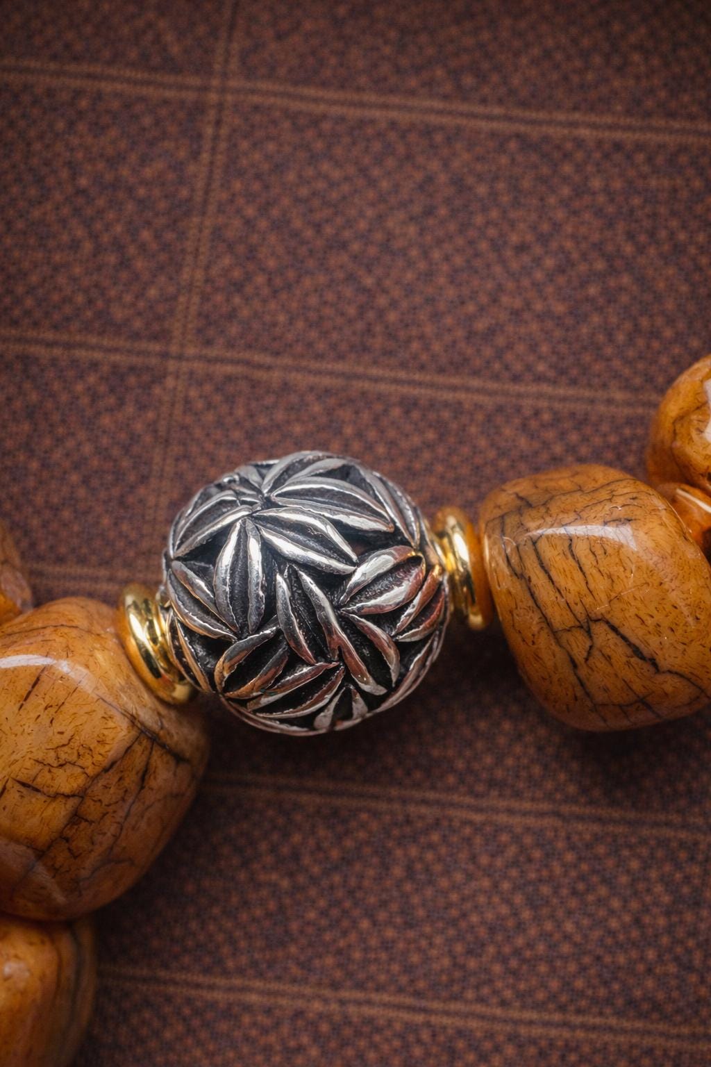 Tibetan Yak Bone Bracelet – Wealth Dzi Bead