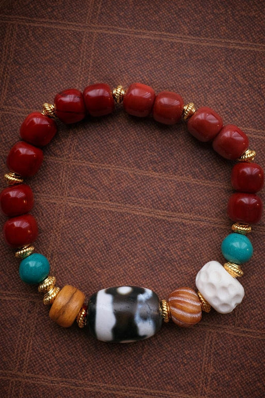 Handmade Red Agate Bracelet with Dzi Bead & Turquoise Accent – Tibetan Inspired Stretch Bracelet