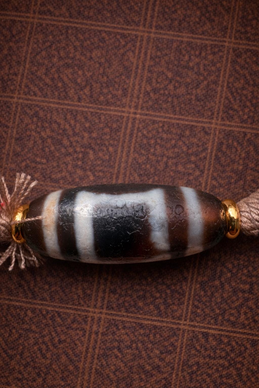 Handmade Tibetan Two-Eye Dzi Bead Braided Rope Wristband, Meditation Gift for Men & Women