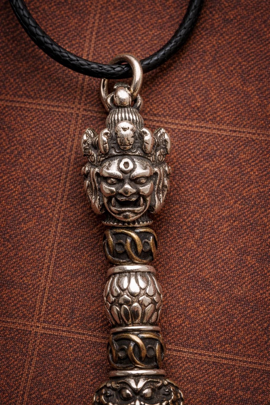 Tibetan Phurba Pendant Necklace – Vajra Dagger Amulet | Vintage Protection Talisman