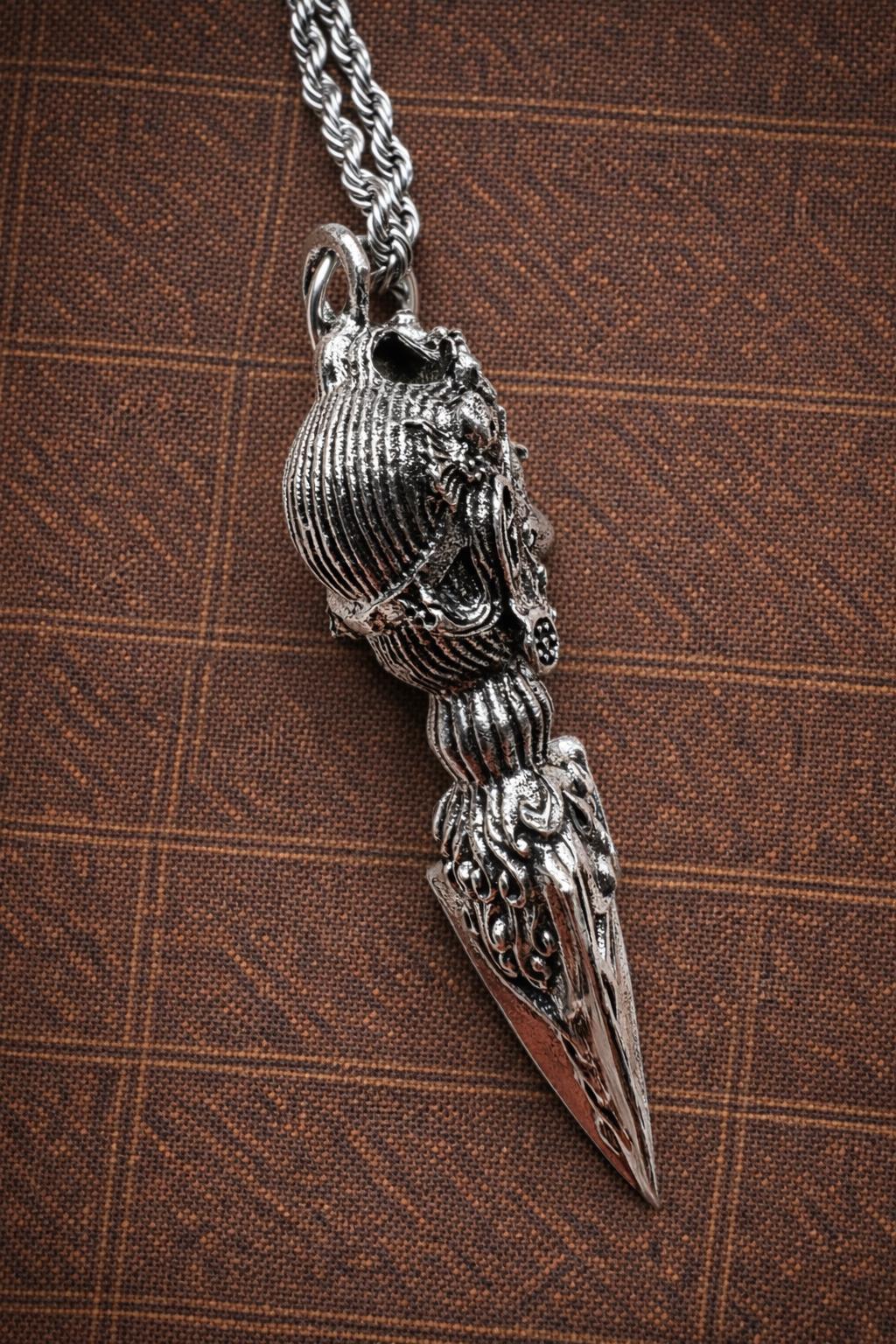 Mahakala Phurba Necklace – Tibetan Ritual Dagger Amulet | Vintage Spiritual Pendant