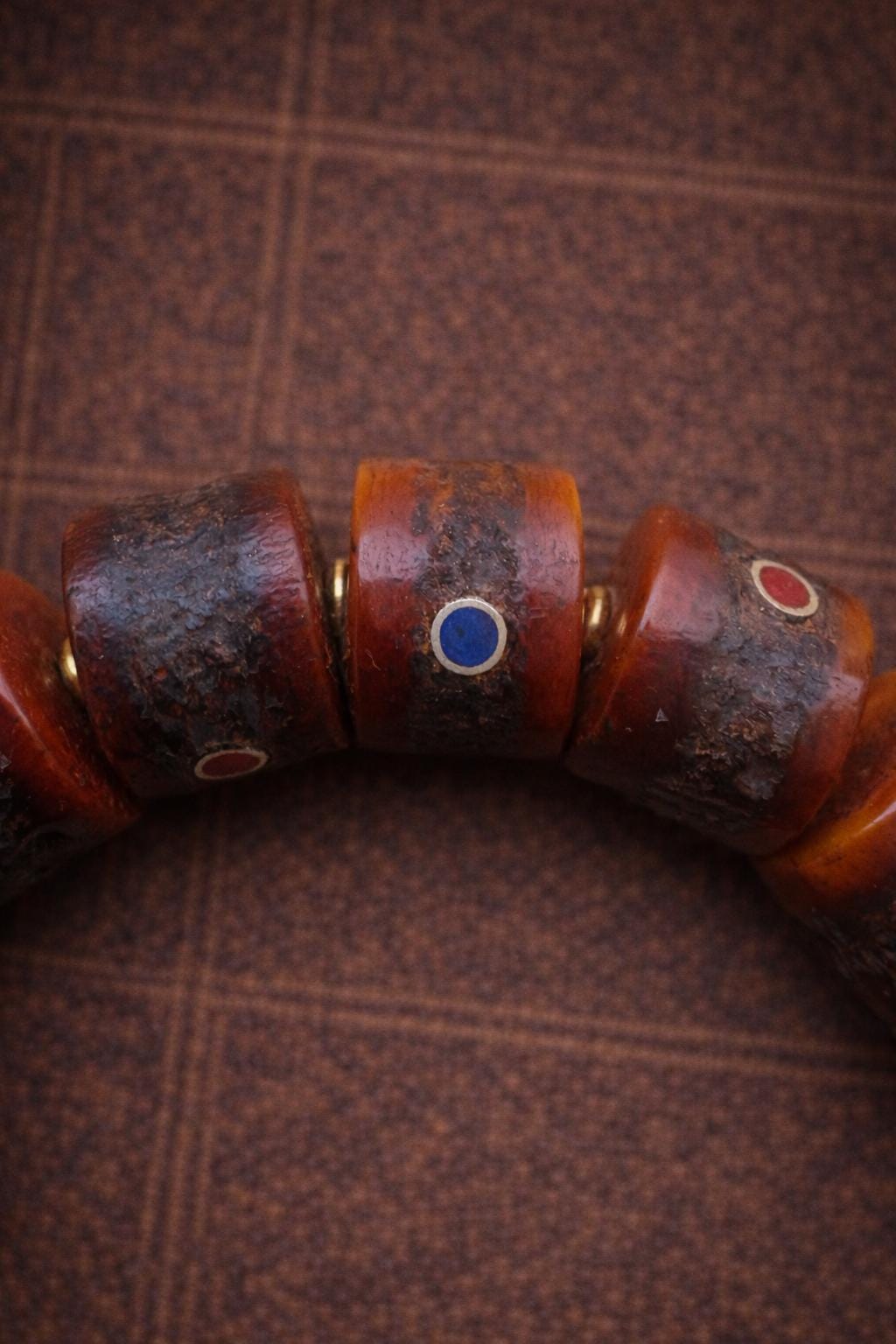 Tibetan Yak Bone Multi-Inlay Barrel Bead Bracelet – Vintage Style Unisex Spiritual Jewelry