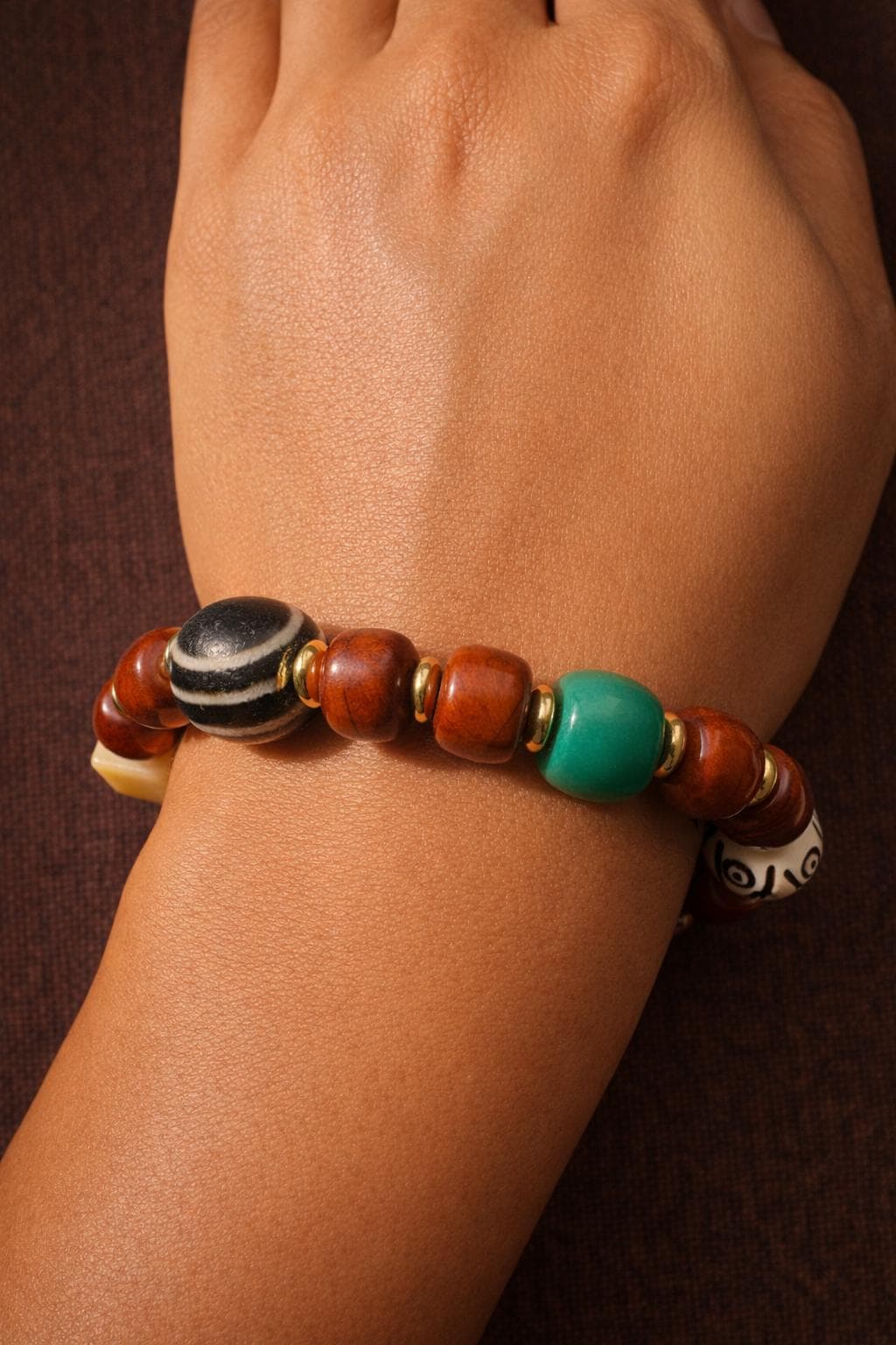 Yak Bone Skull & Dzi Bead Bracelet – Tibetan Vintage Amulet | Handmade Protection Jewelry