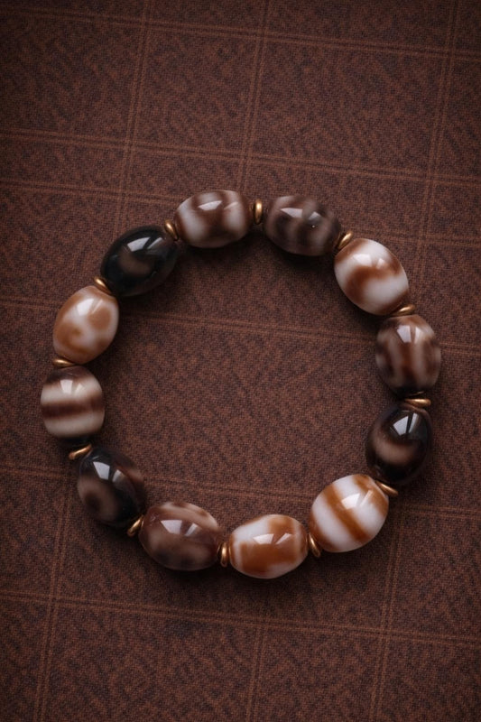 Tibetan Dzi Agate Bracelet – Three-Eye & Vase Beads | Artisan Bracelet