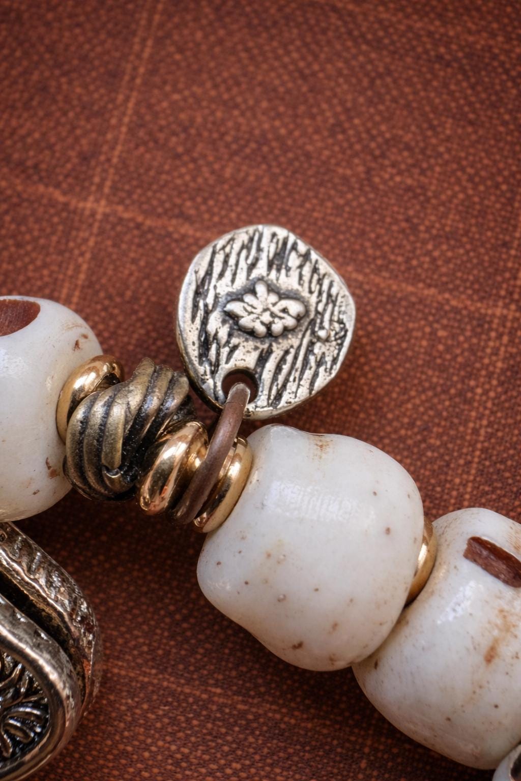 Yak Bone Skull Beaded Bracelet – Small Size | Tibetan Vintage Protection Amulet
